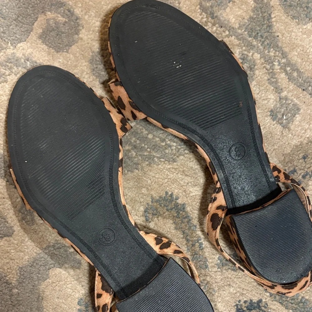 A New Day Women's Tan and Black Leopard Sandals - Picture 4 of 4